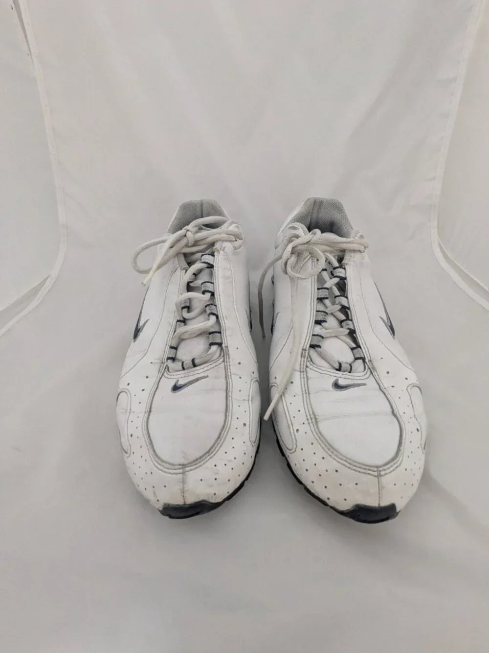 Nike Shox Monster SI White Rubber Low Top Lace-Up Men's Sneaker Size 11.5